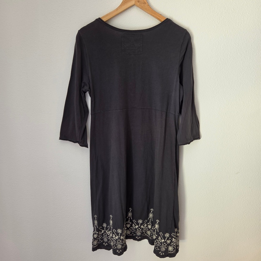 JW Los Angeles Johnny Was Charcoal Gray Embroidered Boho T-Shirt Dress 3/4 Slv L - Picture 3 of 10